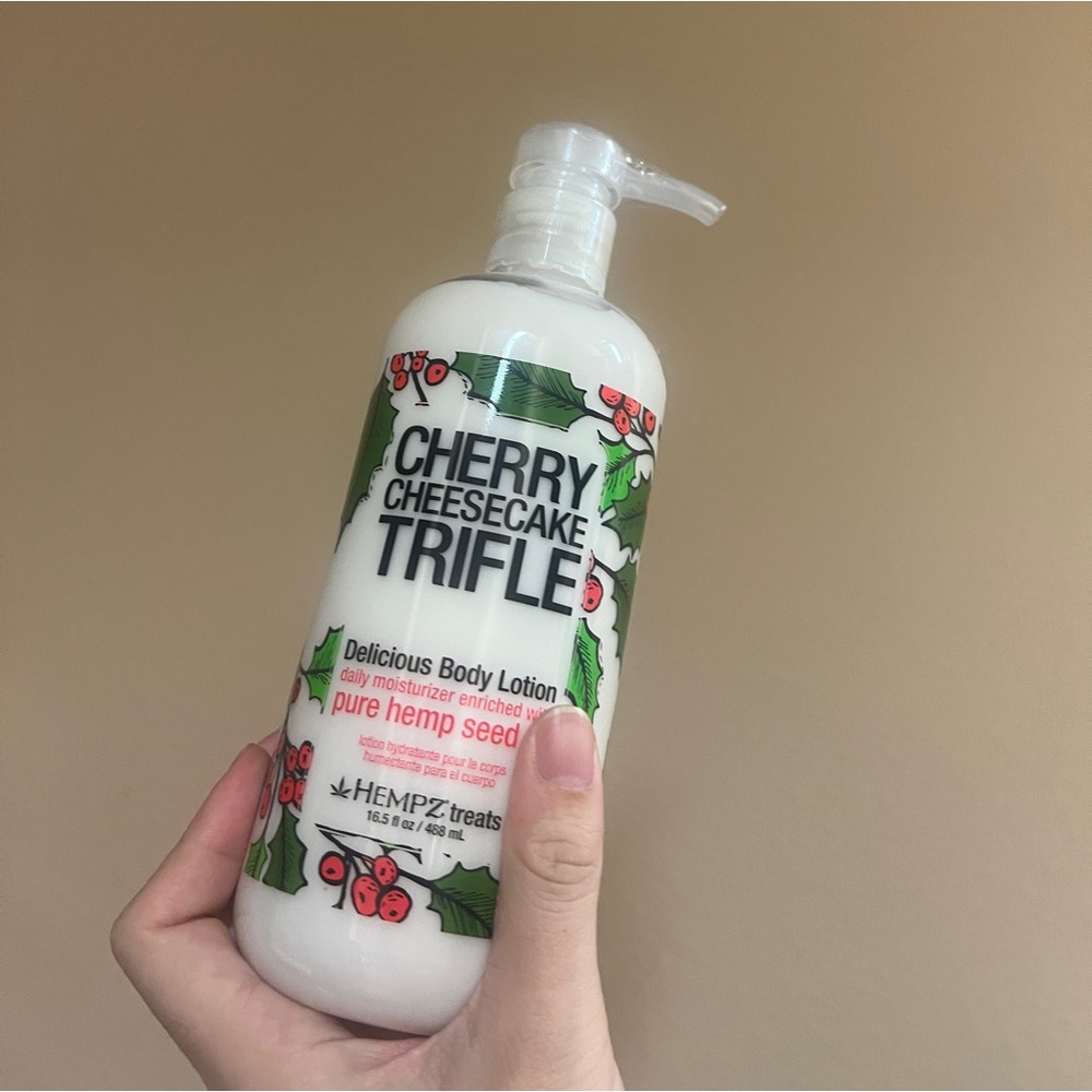 Hempz Treats Cherry Cheesecake Trifle Body Lotion 16.5 fl oz